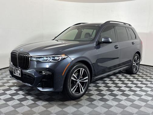 Arctic Grey Metallic 2022 BMW X7 xDrive40i