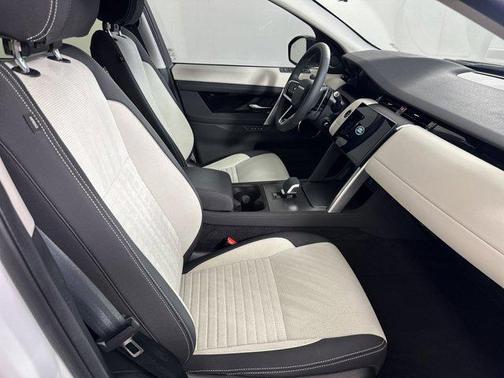 2024 Land Rover Discovery Sport Core S