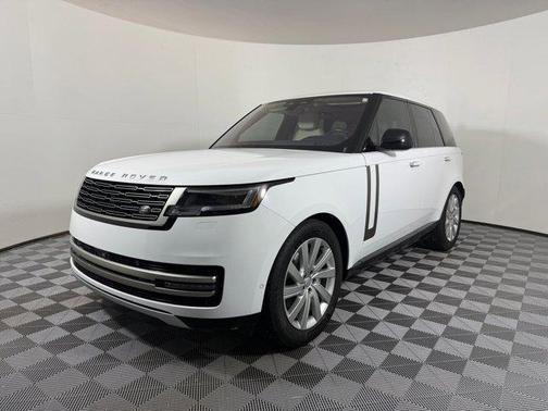 2023 Land Rover Range Rover P400 SE