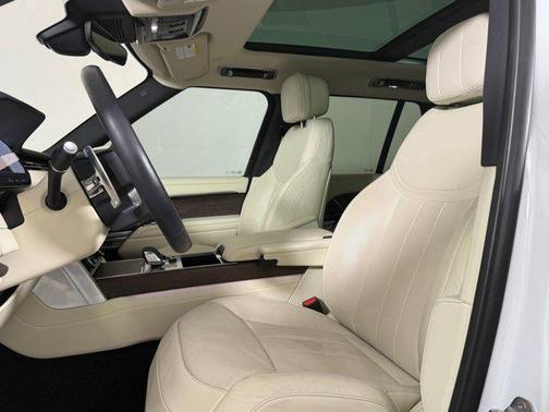 2023 Land Rover Range Rover P400 SE