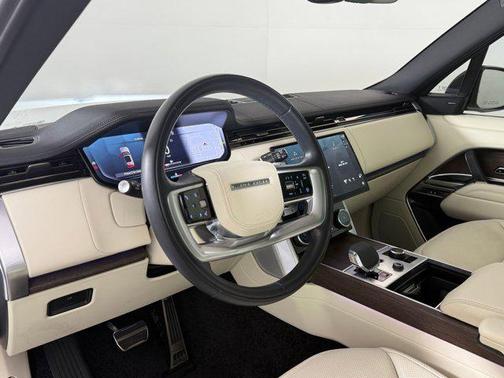 2023 Land Rover Range Rover P400 SE