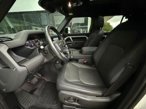 White 2023 Land Rover Defender 110 X-Dynamic SE