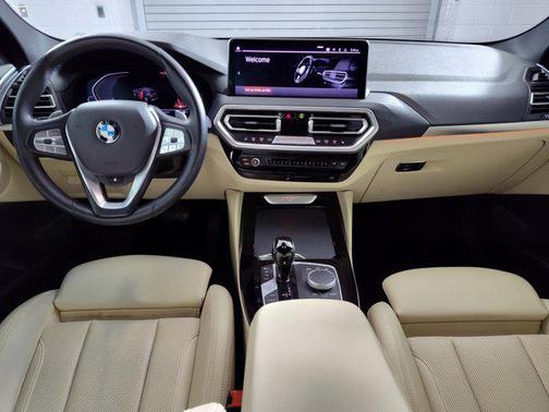 2022 BMW X4 xDrive30i
