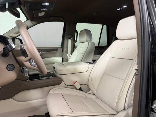 Onyx Black 2025 GMC Yukon Denali