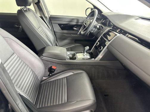2023 Land Rover Discovery Sport SE