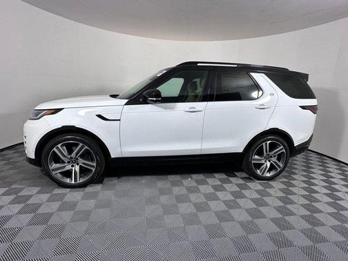 2026 Land Rover Discovery Gemini Edition