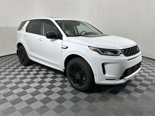 Fuji White 2025 Land Rover Discovery Sport S