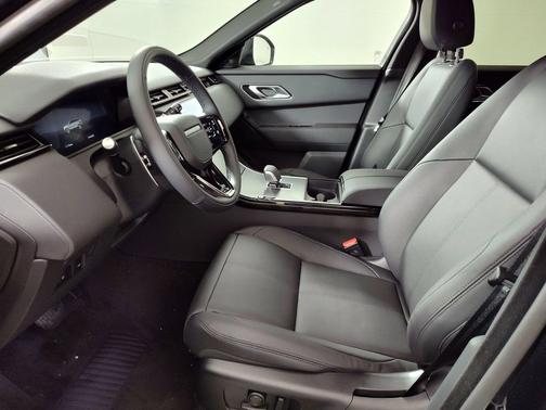 Santorini Black Metallic 2026 Land Rover Range Rover Velar P250 S
