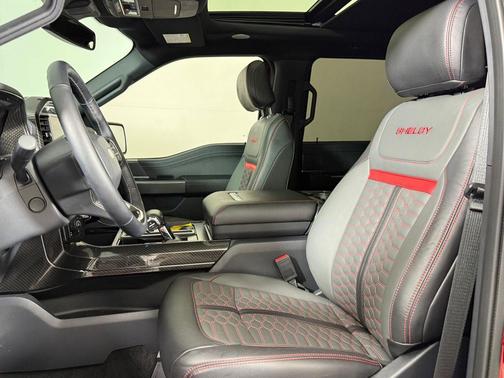 Rapid Red Metallic Tinted Clearcoat 2022 Ford F-150 Lariat