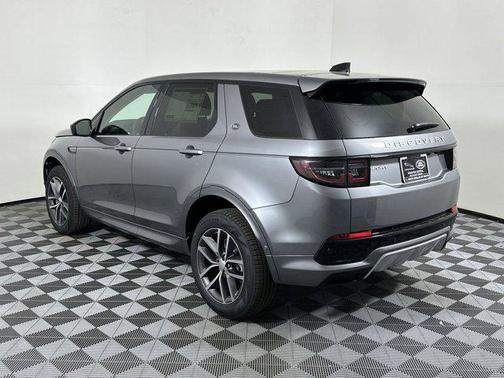 2025 Land Rover Discovery Sport S