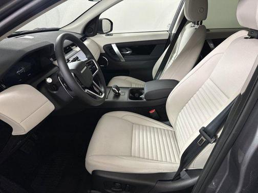2025 Land Rover Discovery Sport S