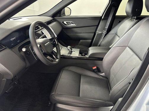 2025 Land Rover Range Rover Velar P250 SE R-Dynamic