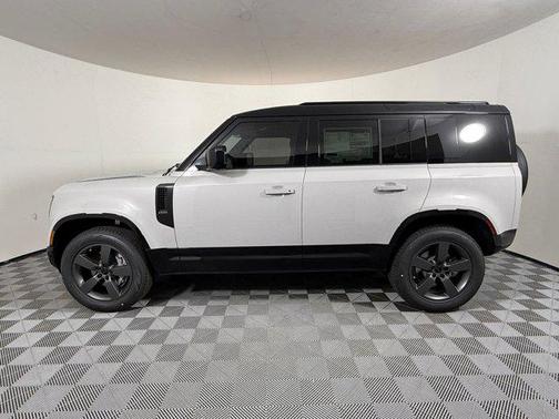 2026 Land Rover Defender P400 X-Dynamic SE