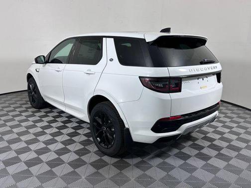2025 Land Rover Discovery Sport S