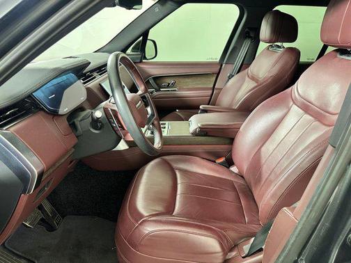 2023 Land Rover Range Rover P530 SE