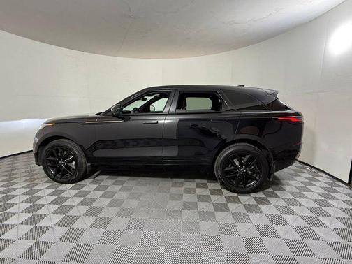 Santorini Black Metallic 2025 Land Rover Range Rover Velar P250 SE R-Dynamic