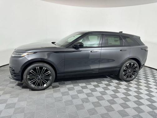Carpathian Grey Premium Metallic 2026 Land Rover Range Rover Velar P250 SE R-Dynamic