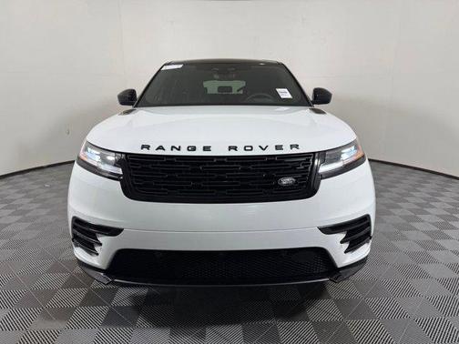 2026 Land Rover Range Rover Velar P250 SE R-Dynamic