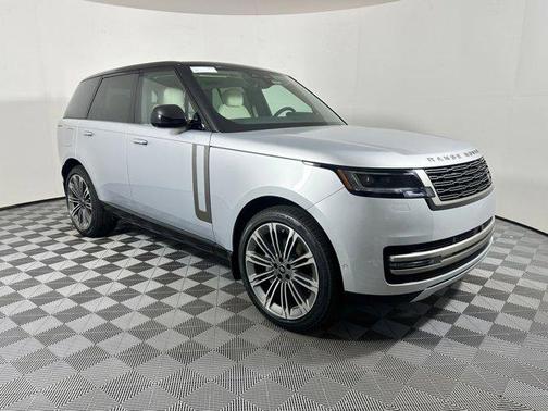 2025 Land Rover Range Rover P400 SE