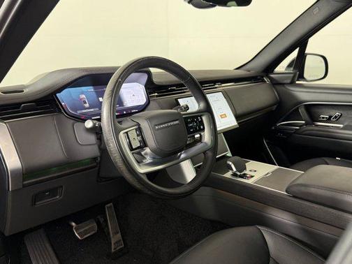 Black 2024 Land Rover Range Rover P400 SE