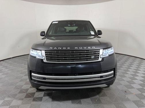 2026 Land Rover Range Rover P530 Autobiography