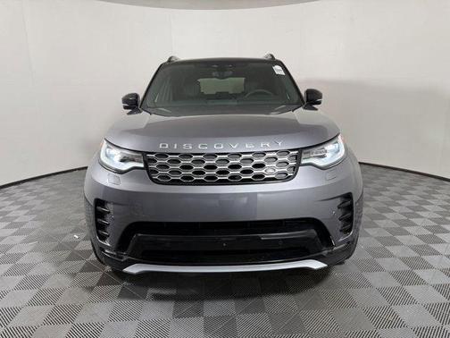 2026 Land Rover Discovery Gemini Edition