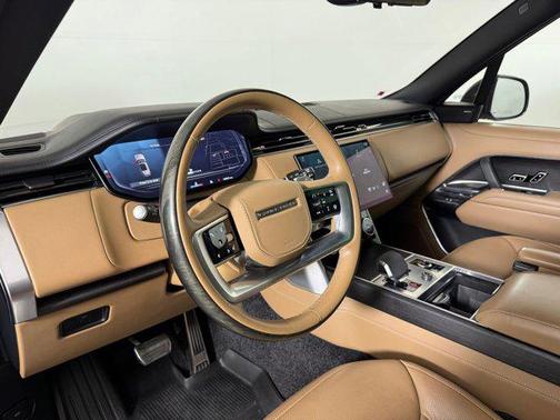 2023 Land Rover Range Rover P530 SE