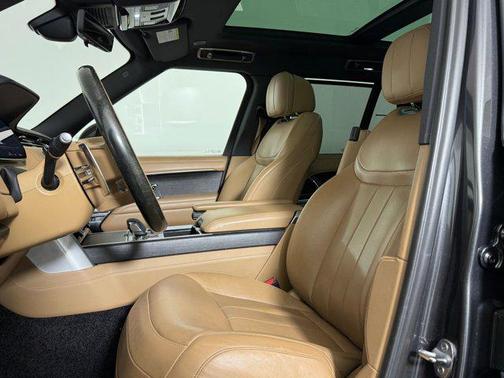 2023 Land Rover Range Rover P530 SE