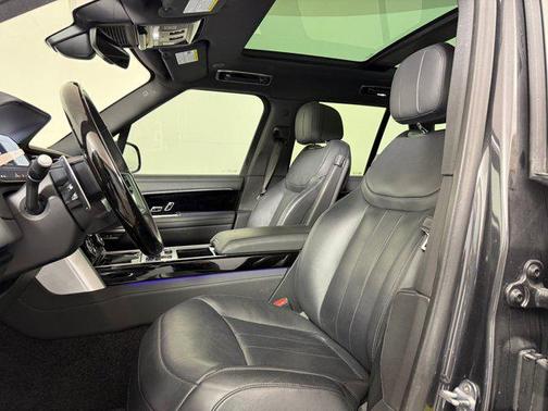 2023 Land Rover Range Rover P530 SE