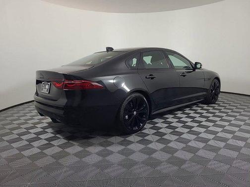 2024 Jaguar XF R-Dynamic SE P250 RWD Automatic