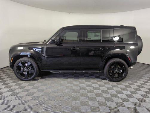 2025 Land Rover Defender 110 P500 X-Dynamic SE