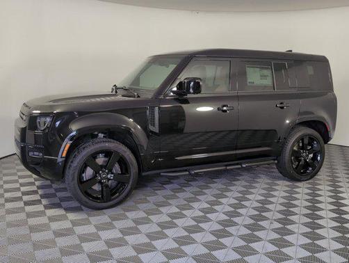 2025 Land Rover Defender 110 P500 X-Dynamic SE