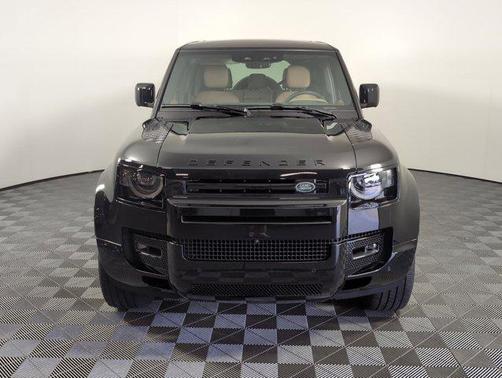 2025 Land Rover Defender 110 P500 X-Dynamic SE