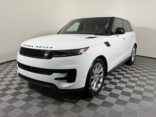 Santorini Black Metallic 2025 Land Rover Range Rover Sport SE