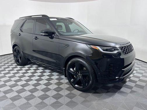 2024 Land Rover Discovery P300 Dynamic SE