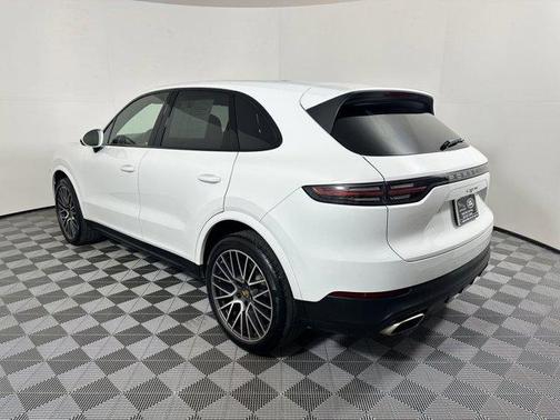 2023 Porsche Cayenne AWD