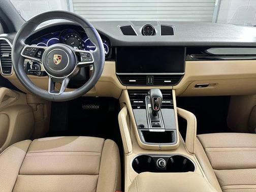 2023 Porsche Cayenne AWD