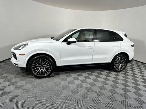 2023 Porsche Cayenne AWD