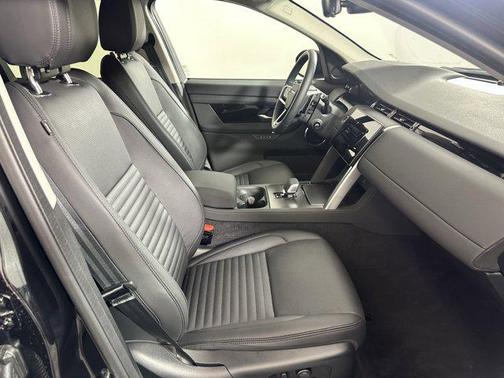 2025 Land Rover Discovery Sport S