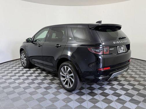 2025 Land Rover Discovery Sport S