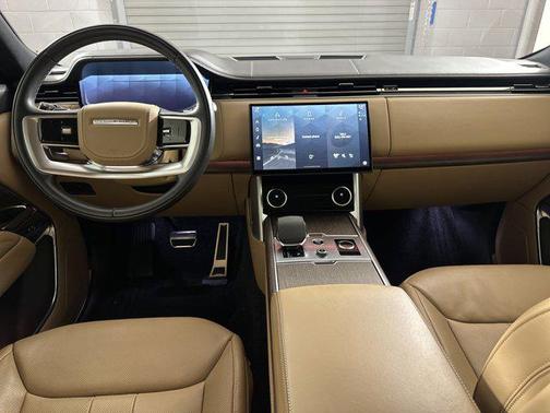 2023 Land Rover Range Rover P530 SE
