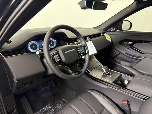 2026 Land Rover Range Rover Evoque Core S