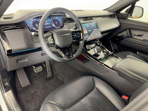 2023 Land Rover Range Rover Sport SE