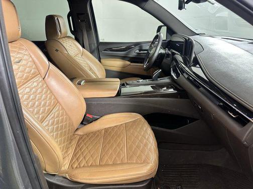 2022 Cadillac Escalade ESV Premium Luxury