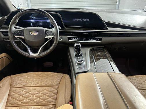 2022 Cadillac Escalade ESV Premium Luxury