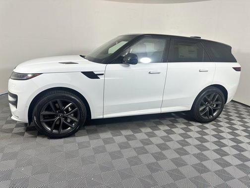 2025 Land Rover Range Rover Sport SE
