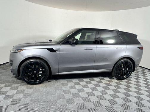 2025 Land Rover Range Rover Sport SE