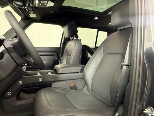 2026 Land Rover Defender P300 S