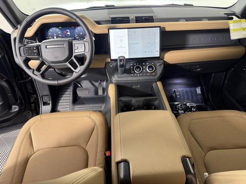 2026 Land Rover Defender P400 X-Dynamic SE