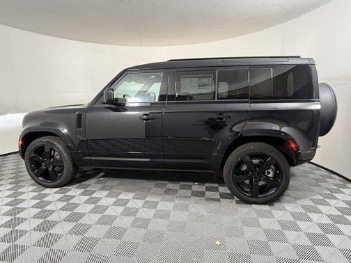 2026 Land Rover Defender P400 X-Dynamic SE